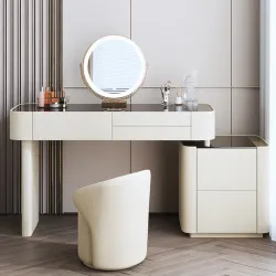 Dressing table upholstered in leather